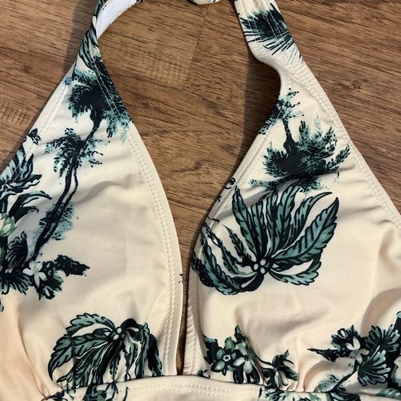 NWOT Elegant Cream & Botanical Print Halter One-Piece Swimsuit – Size M - Picture 7 of 9